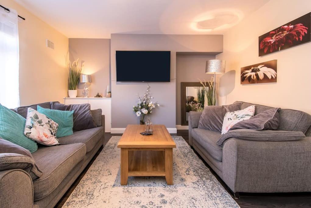 City Home From Home - Peaceful, Cosy & Modern 2Bed House 诺丁汉 外观 照片