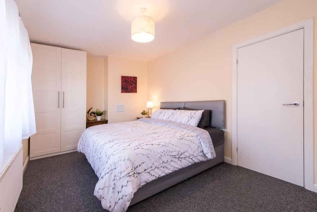 City Home From Home - Peaceful, Cosy & Modern 2Bed House 诺丁汉 外观 照片
