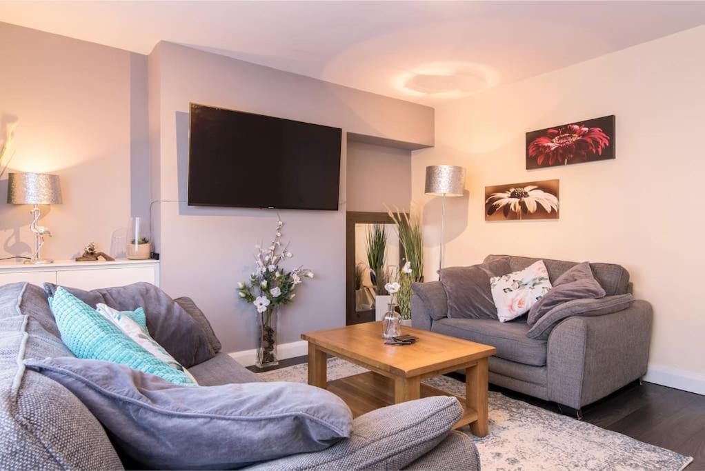 City Home From Home - Peaceful, Cosy & Modern 2Bed House 诺丁汉 外观 照片